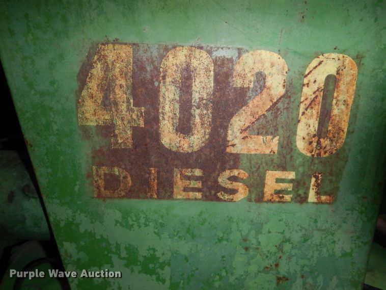 image for item KG9989 1967 John Deere 4020  tractor