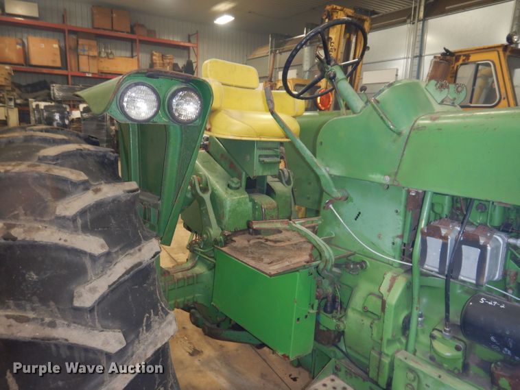 image for item KG9996 1967 John Deere 4020  tractor
