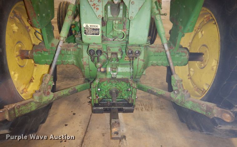 image for item KG9996 1967 John Deere 4020  tractor