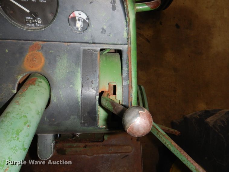 image for item KG9996 1967 John Deere 4020  tractor