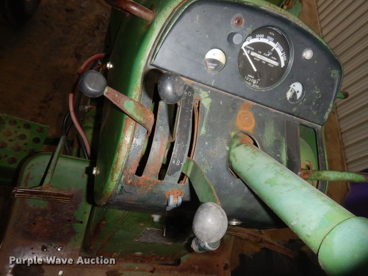 image for item KG9996 1967 John Deere 4020  tractor