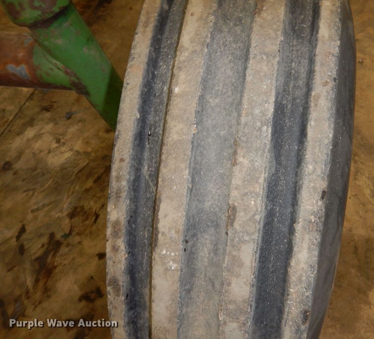 image for item KG9996 1967 John Deere 4020  tractor