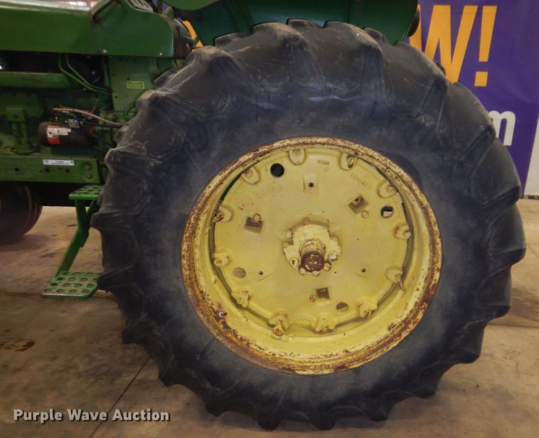 image for item KG9996 1967 John Deere 4020  tractor