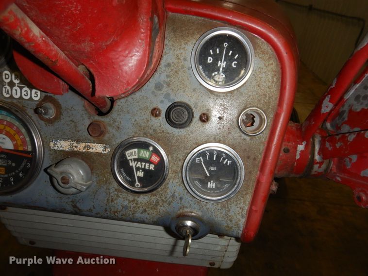 image for item KH9000 1960 Farmall 460  tractor