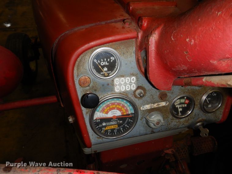 image for item KH9000 1960 Farmall 460  tractor