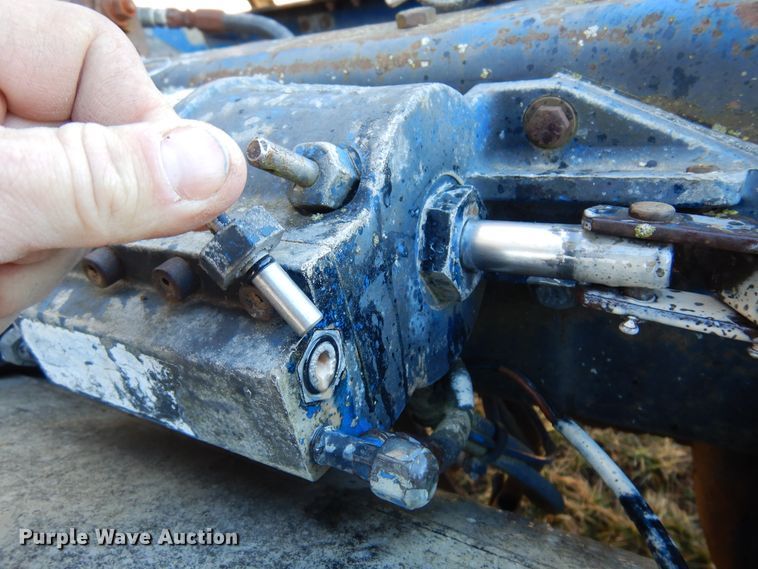 image for item DF0047 1985 Freightliner FLT  semi truck