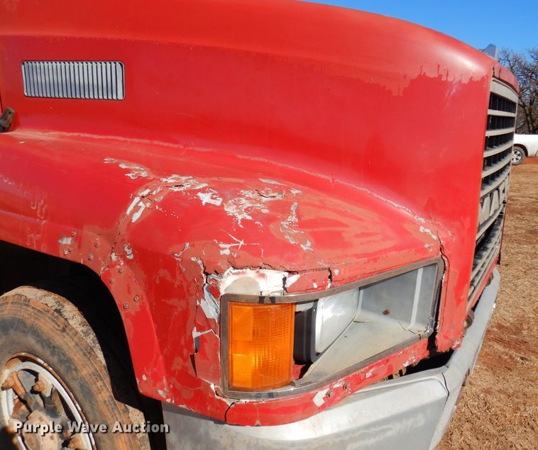 image for item DF0104 1993 Mack CH613  dump truck