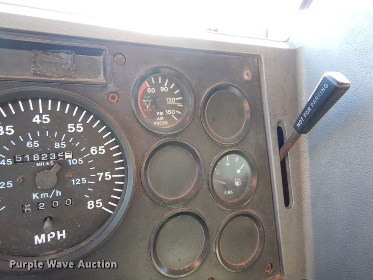 image for item DF0104 1993 Mack CH613  dump truck