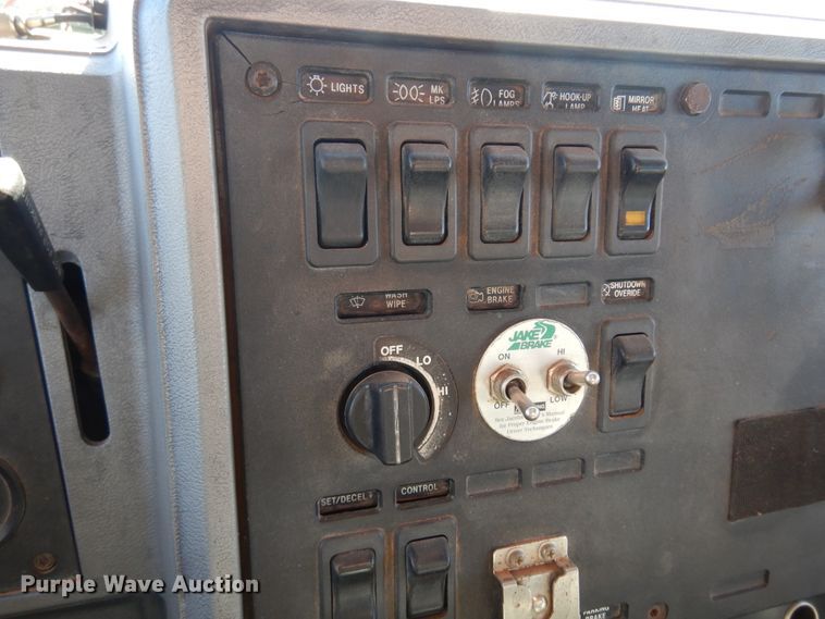 image for item DF0104 1993 Mack CH613  dump truck