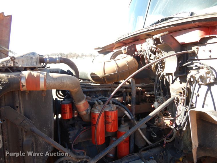 image for item DF0104 1993 Mack CH613  dump truck