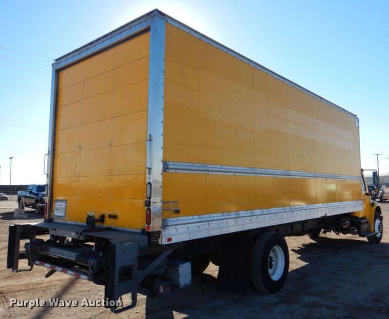 image for item DH7333 2014 Freightliner M2 106  box truck