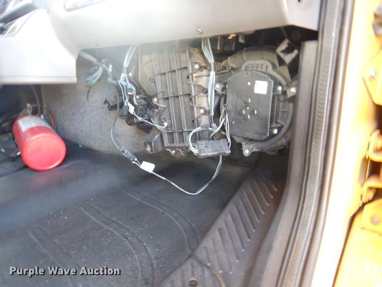 image for item DH7333 2014 Freightliner M2 106  box truck