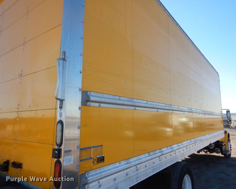 image for item DH7333 2014 Freightliner M2 106  box truck
