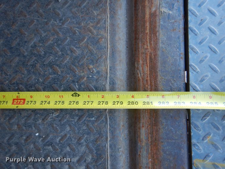 image for item DH7333 2014 Freightliner M2 106  box truck