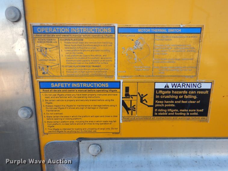 image for item DH7333 2014 Freightliner M2 106  box truck