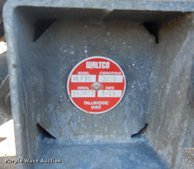 image for item DH7333 2014 Freightliner M2 106  box truck