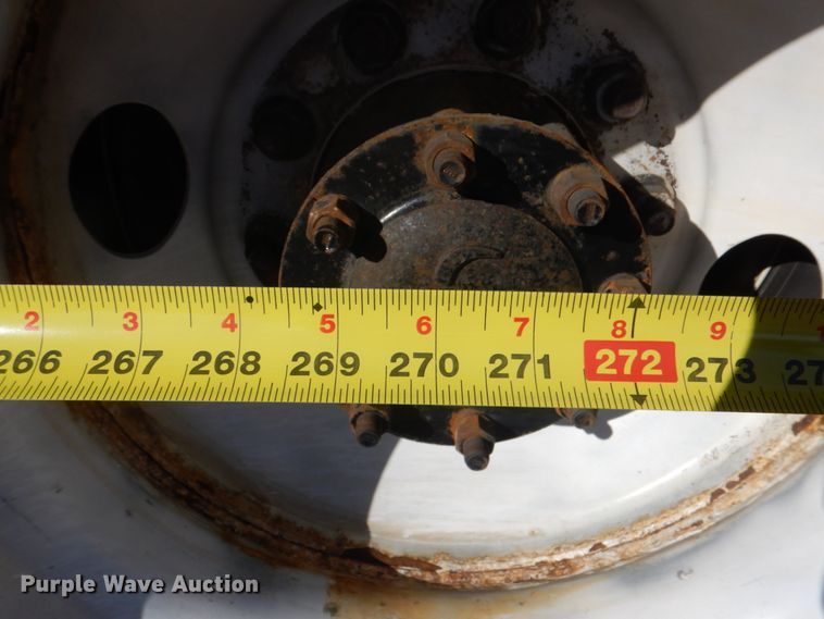 image for item DH7333 2014 Freightliner M2 106  box truck