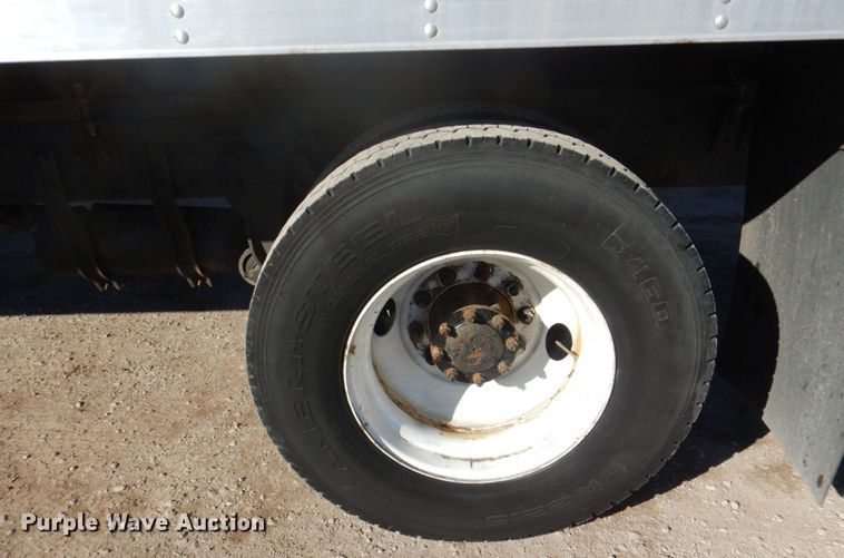 image for item DH7333 2014 Freightliner M2 106  box truck