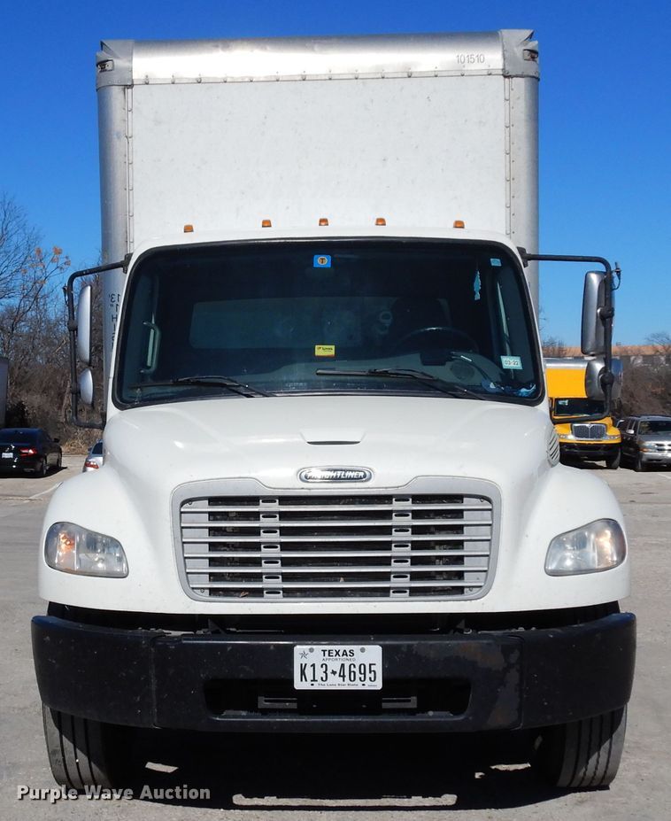 image for item DH7335 2015 Freightliner M2 106  box truck