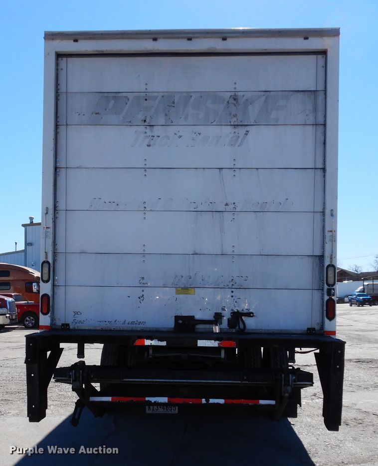 image for item DH7335 2015 Freightliner M2 106  box truck