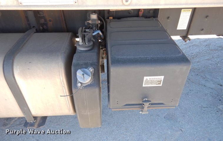 image for item DH7335 2015 Freightliner M2 106  box truck