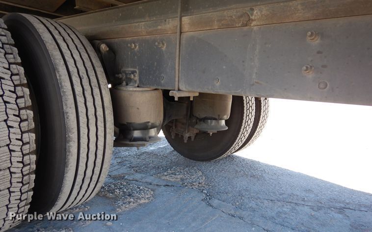 image for item DH7335 2015 Freightliner M2 106  box truck