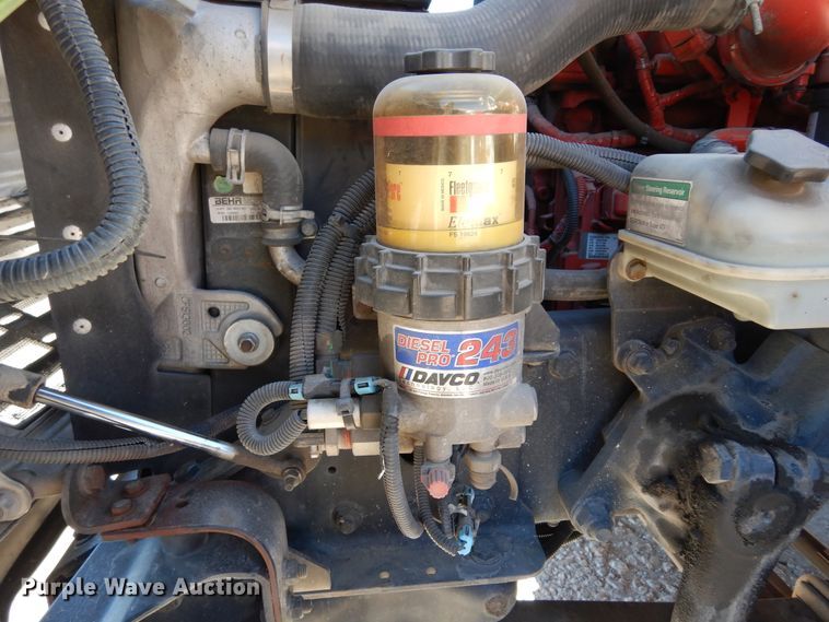 image for item DH7335 2015 Freightliner M2 106  box truck