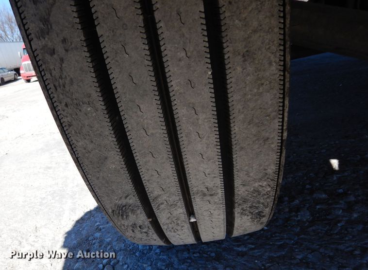 image for item DH7335 2015 Freightliner M2 106  box truck