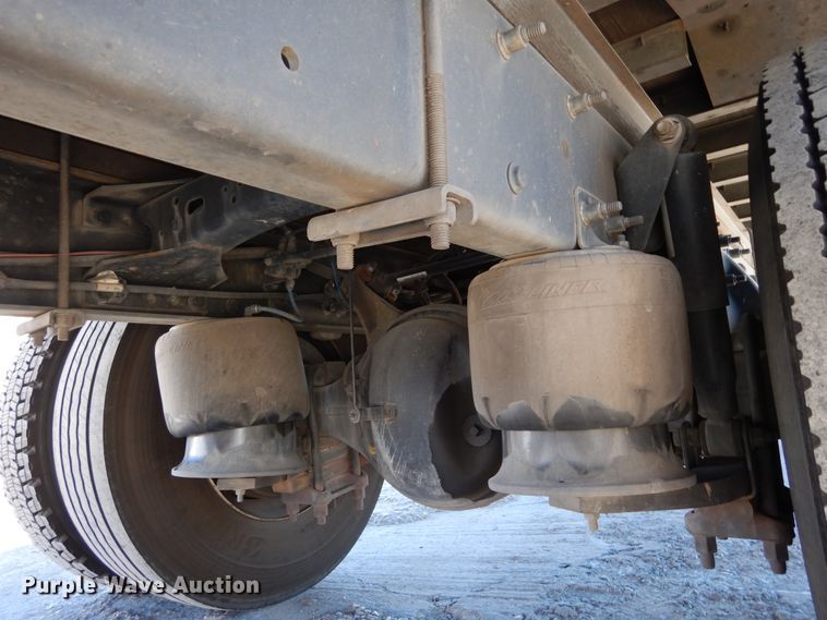 image for item DH7335 2015 Freightliner M2 106  box truck