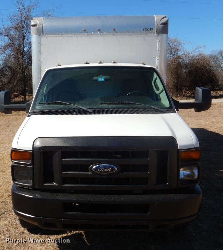 image for item DH7337 2012 Ford E450 Super Duty  box truck