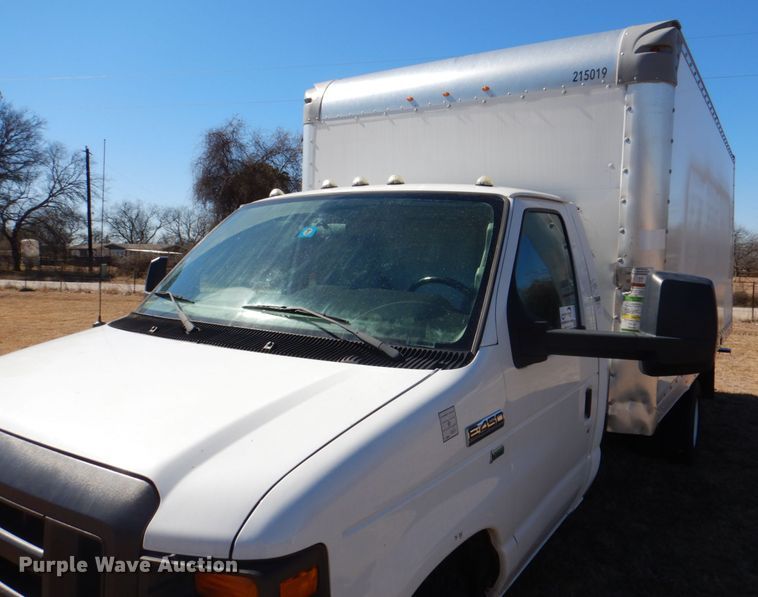 image for item DH7337 2012 Ford E450 Super Duty  box truck