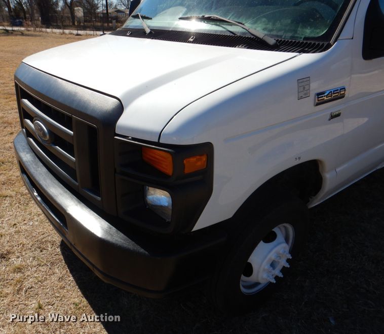 image for item DH7337 2012 Ford E450 Super Duty  box truck