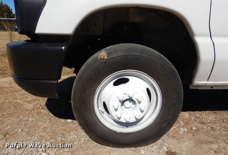 image for item DH7337 2012 Ford E450 Super Duty  box truck