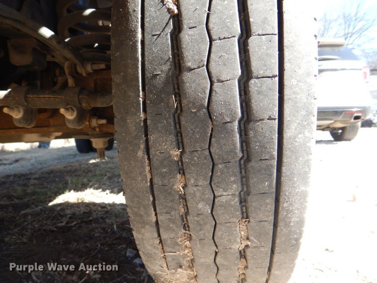 image for item DH7337 2012 Ford E450 Super Duty  box truck