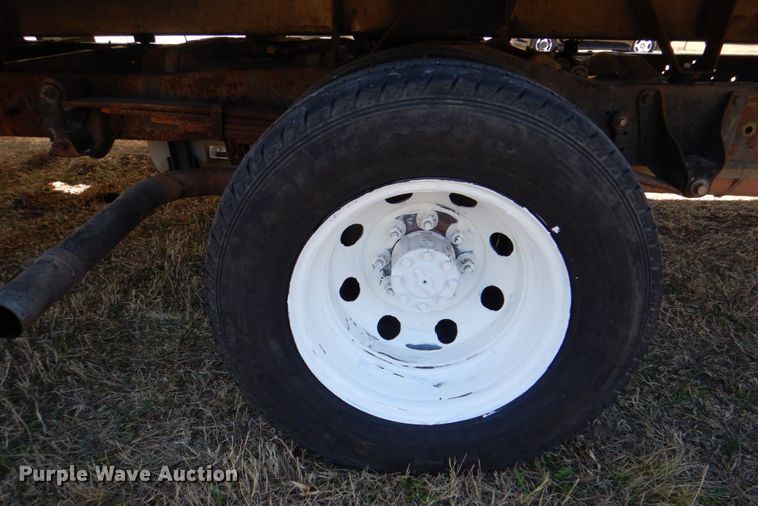 image for item DH7337 2012 Ford E450 Super Duty  box truck