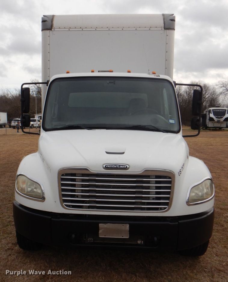 image for item DH7339 2006 Freightliner Business Class M2 106  box truck