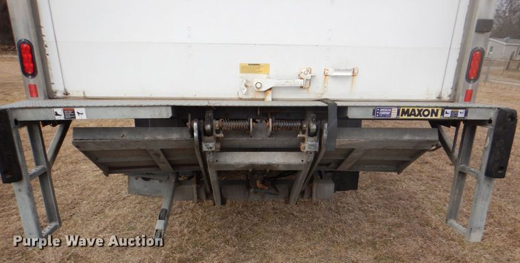 image for item DH7339 2006 Freightliner Business Class M2 106  box truck