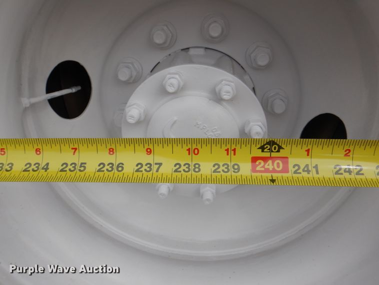 image for item DH7339 2006 Freightliner Business Class M2 106  box truck