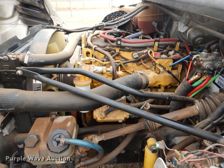 image for item DH7339 2006 Freightliner Business Class M2 106  box truck