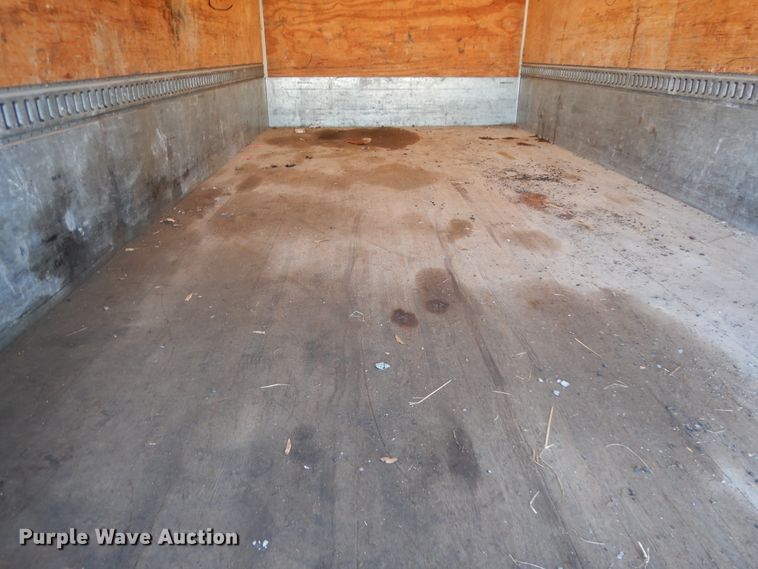 image for item DI8640 2000 Freightliner FL60  box truck