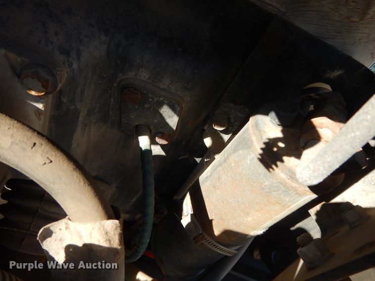 image for item DI8640 2000 Freightliner FL60  box truck