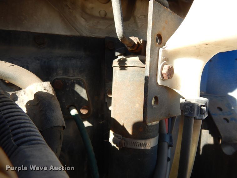 image for item DI8640 2000 Freightliner FL60  box truck