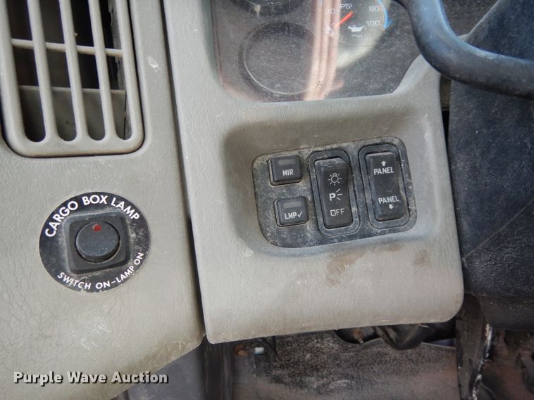 image for item DI8641 2011 International 4300 SBA  truck cab and chassis