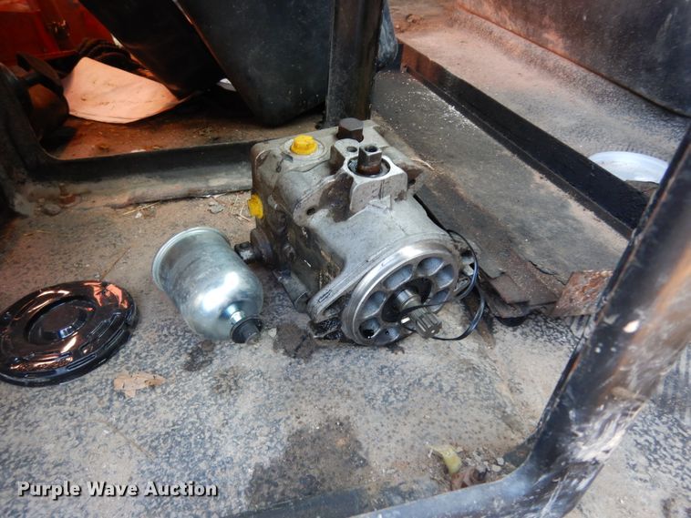 image for item DI8641 2011 International 4300 SBA  truck cab and chassis