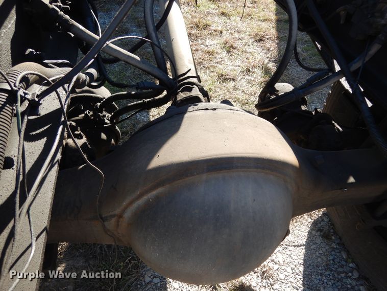 image for item DI8641 2011 International 4300 SBA  truck cab and chassis