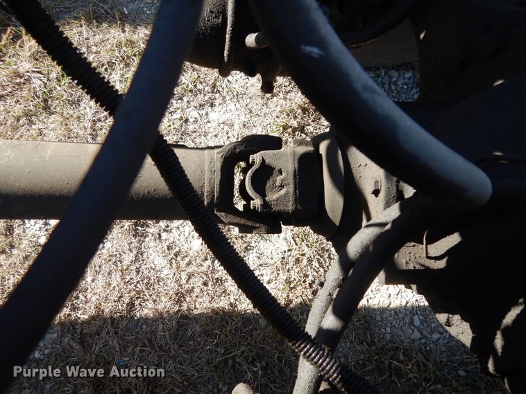 image for item DI8641 2011 International 4300 SBA  truck cab and chassis