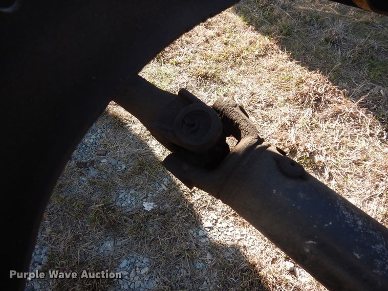 image for item DI8641 2011 International 4300 SBA  truck cab and chassis