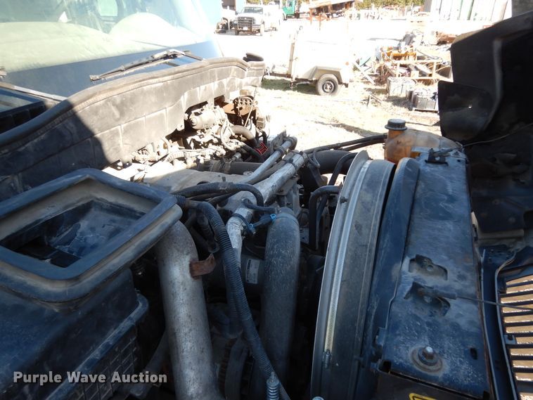 image for item DI8641 2011 International 4300 SBA  truck cab and chassis