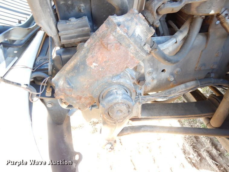 image for item DI8641 2011 International 4300 SBA  truck cab and chassis