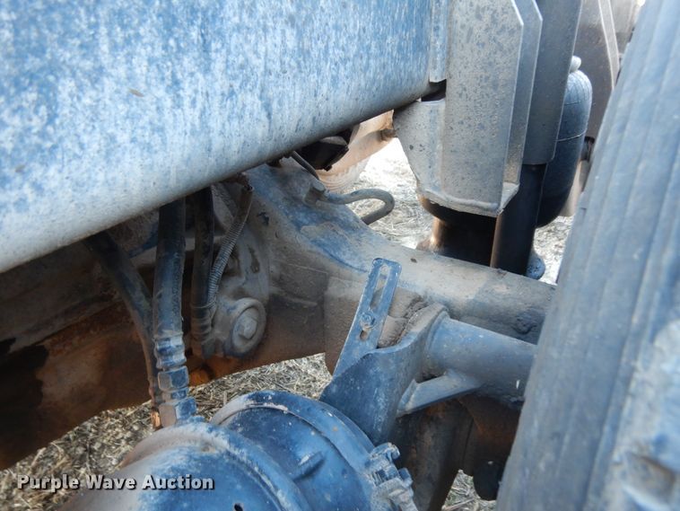 image for item DI8652 2006 Kenworth T800  semi truck